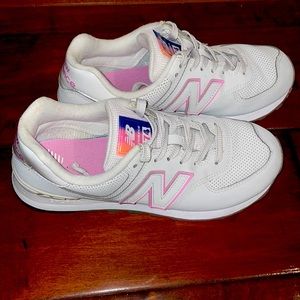 New Balance Classics 574 Outer Glow 8 Linen Fog /Candy Pink